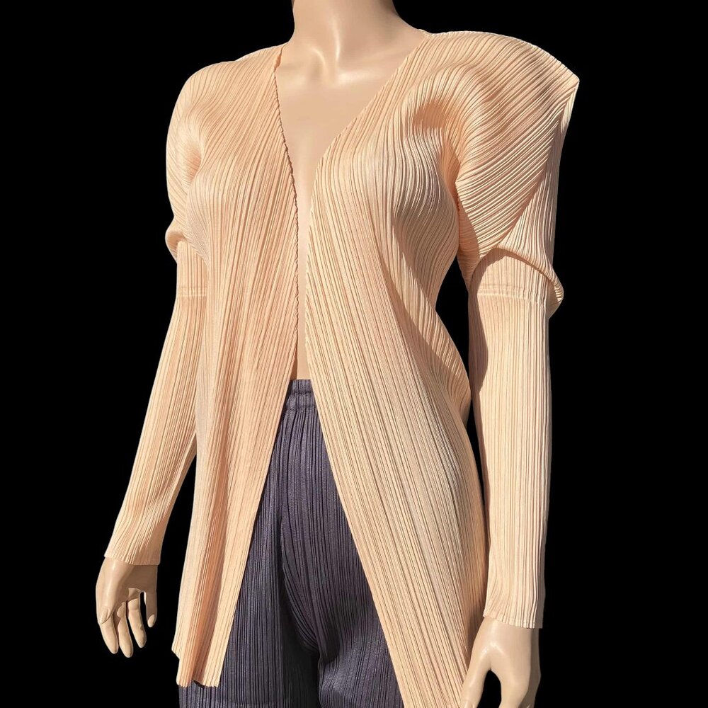 Vintage PLEATS PLEASE Issey Miyake Long Sleeve Cardigan Shirt Peach Cream Gold 3